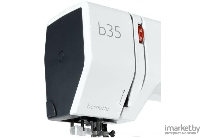 Швейная машина Bernina Bernette B35