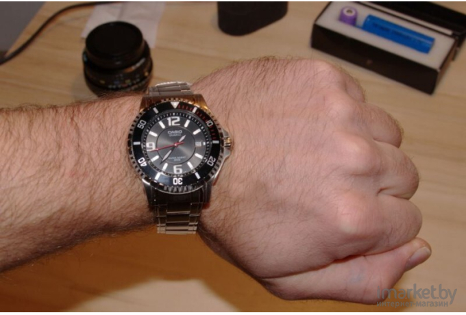 Наручные часы Casio MTD-1053D-1A
